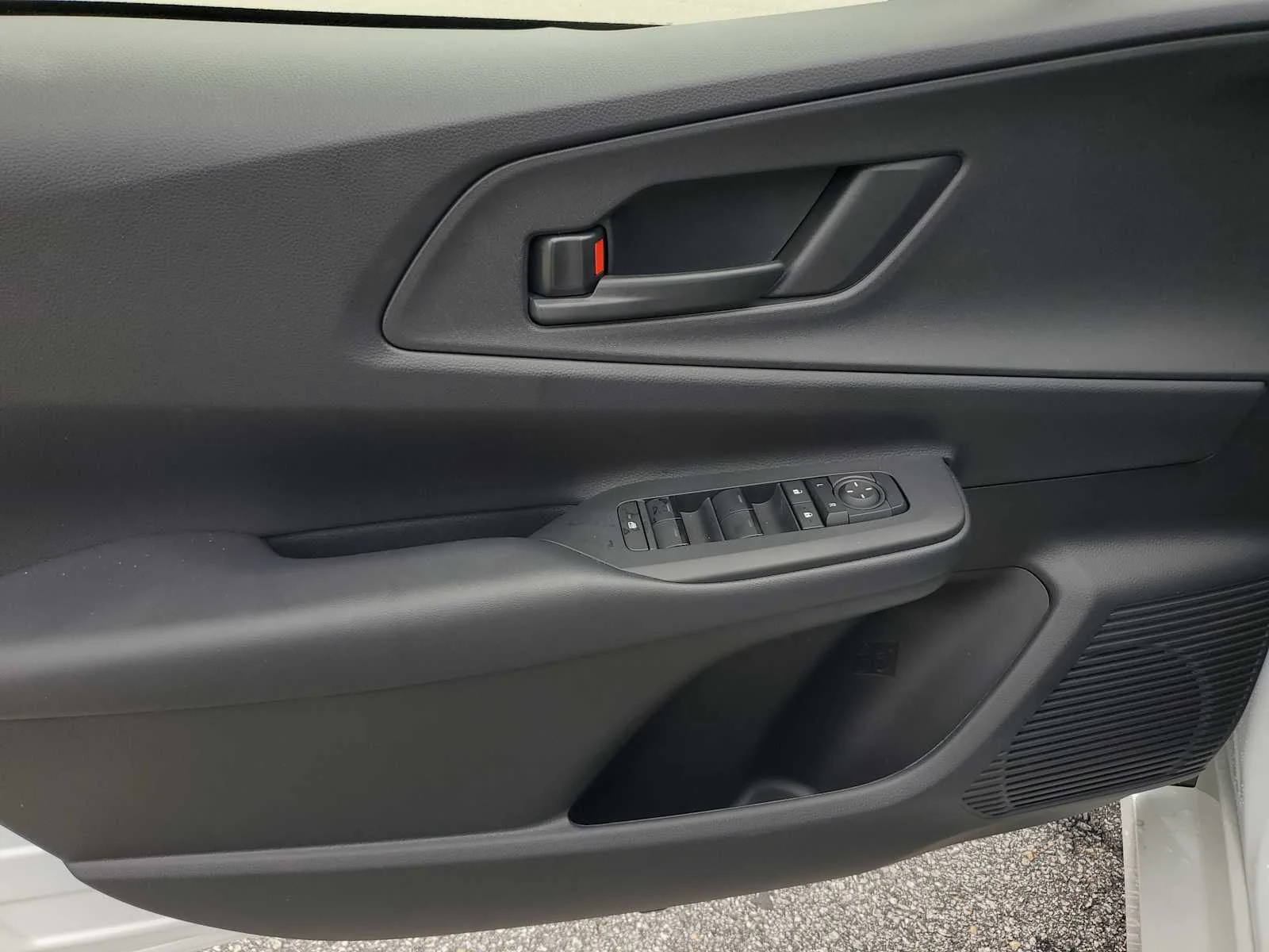 New 2026 Wind Chill Pearl Toyota SE image 15