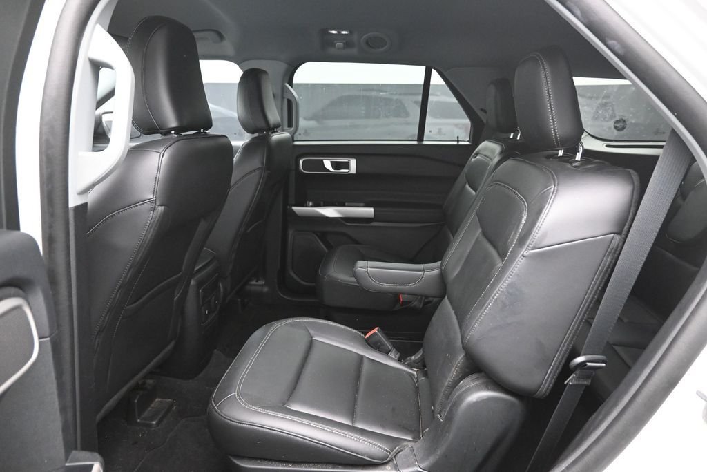 Used 2023 White Ford XLT image 26