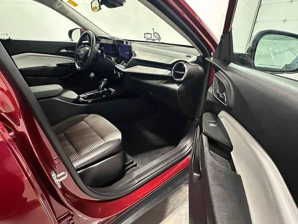 Used 2024 Red Chevrolet LT image 24