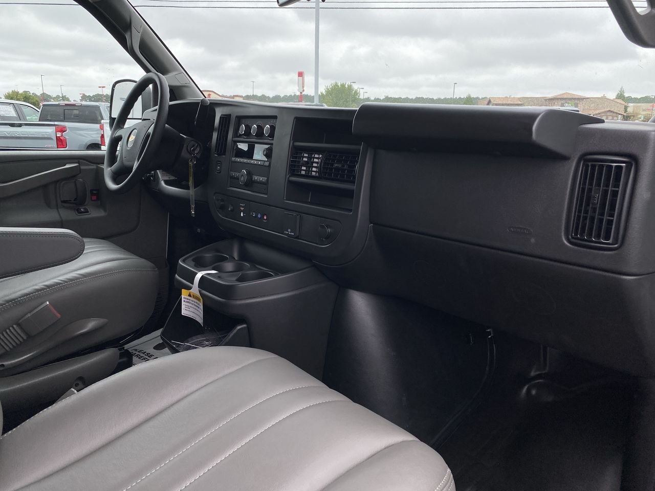 2025 Chevrolet Express Cargo Work Van - Photo 67