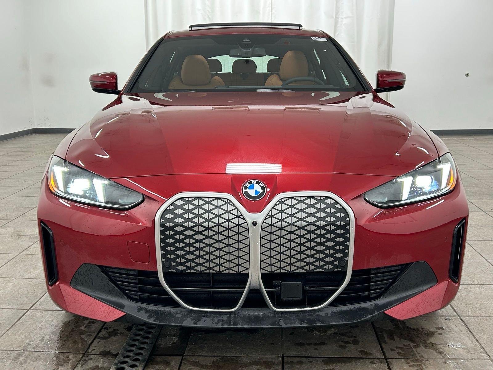 New 2026 Vegas Red Metallic BMW xDrive40 image 11