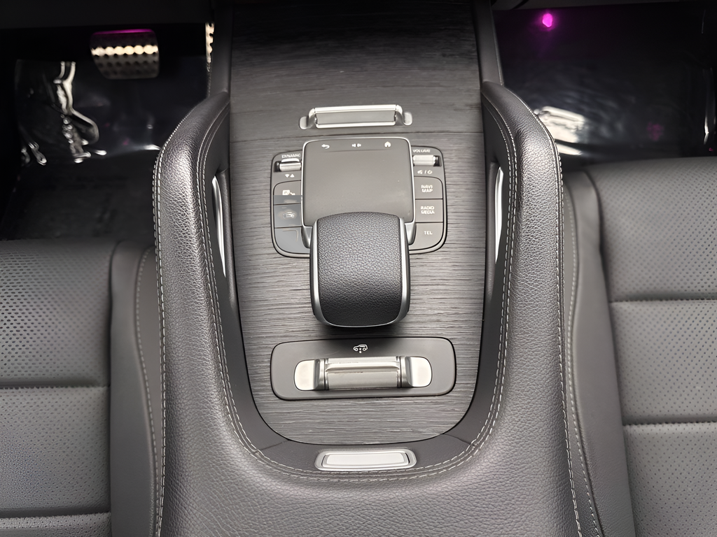 Used 2025 Cirrus Silver Metallic Mercedes-Benz GLS 450 image 18