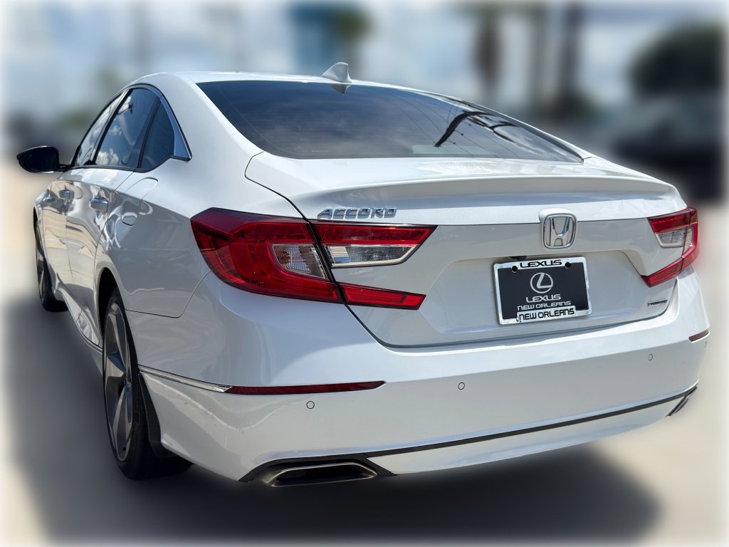 Used 2018 WHITE Honda Touring image 4