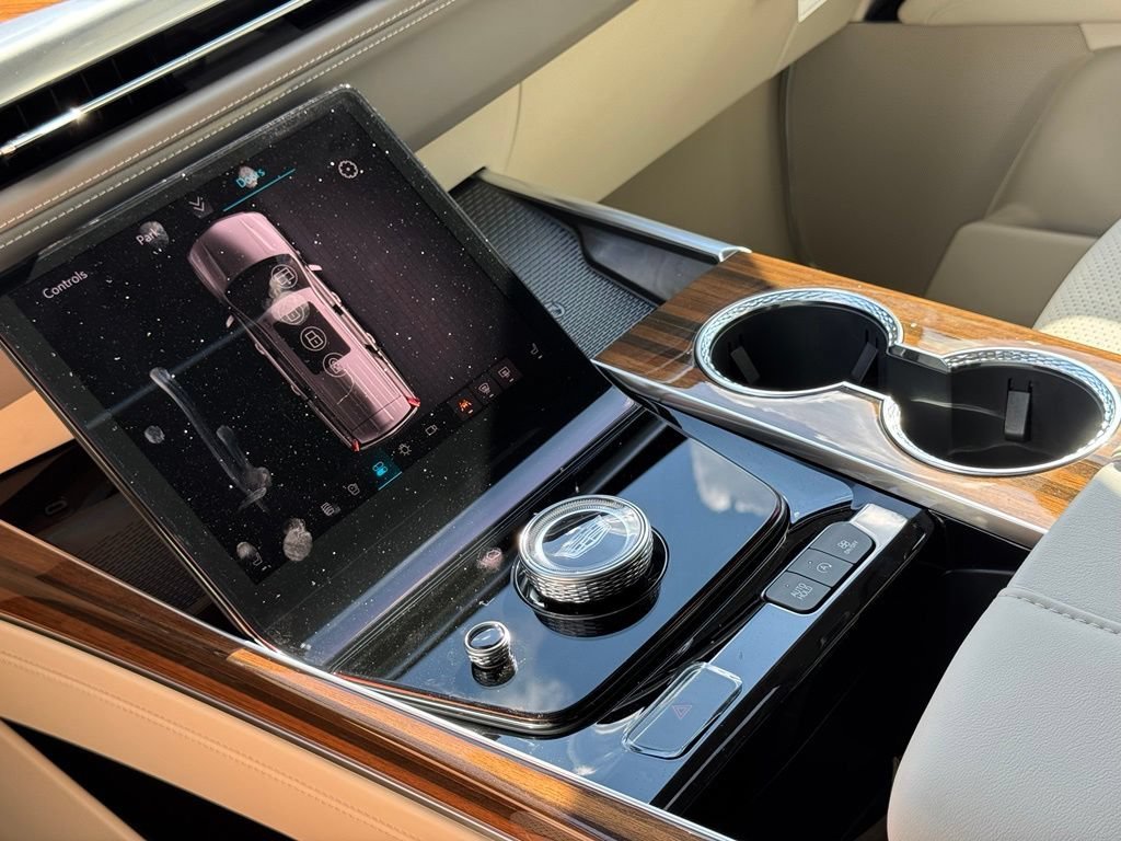 2026 Cadillac Escalade Platinum Luxury - Photo 34