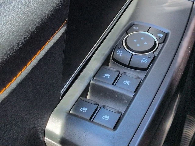 New 2026 Carbonized Gray Metallic Ford Tremor® image 24