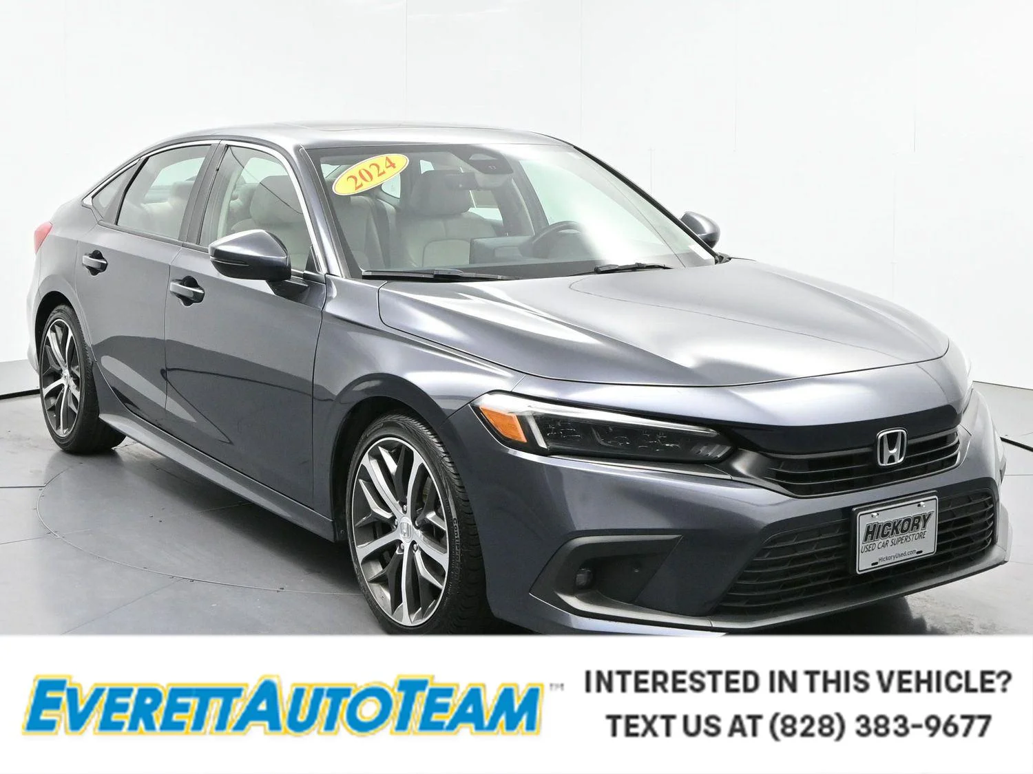 Used 2024 Meteorite Gray Metallic Honda Touring image 1