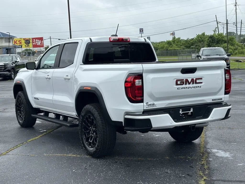 New 2026 Summit White GMC Elevation image 7