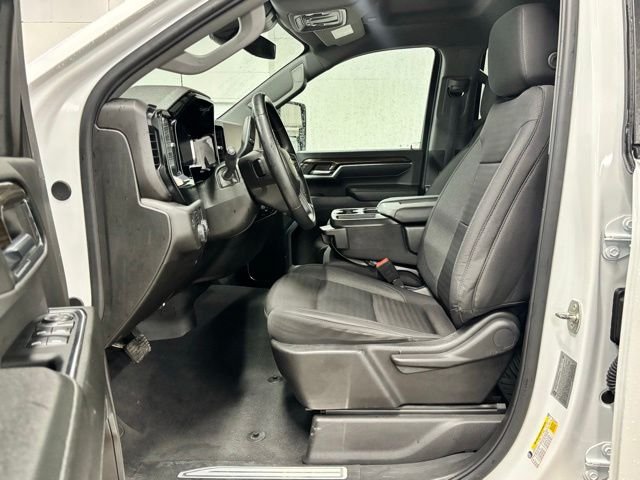 Used 2024 White Chevrolet LT image 16