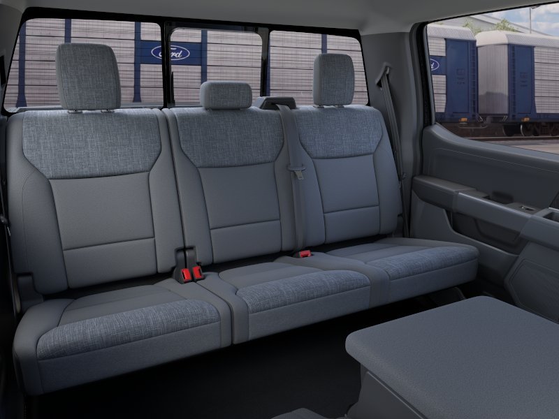 New 2026 Agate Black Metallic Ford XLT image 11