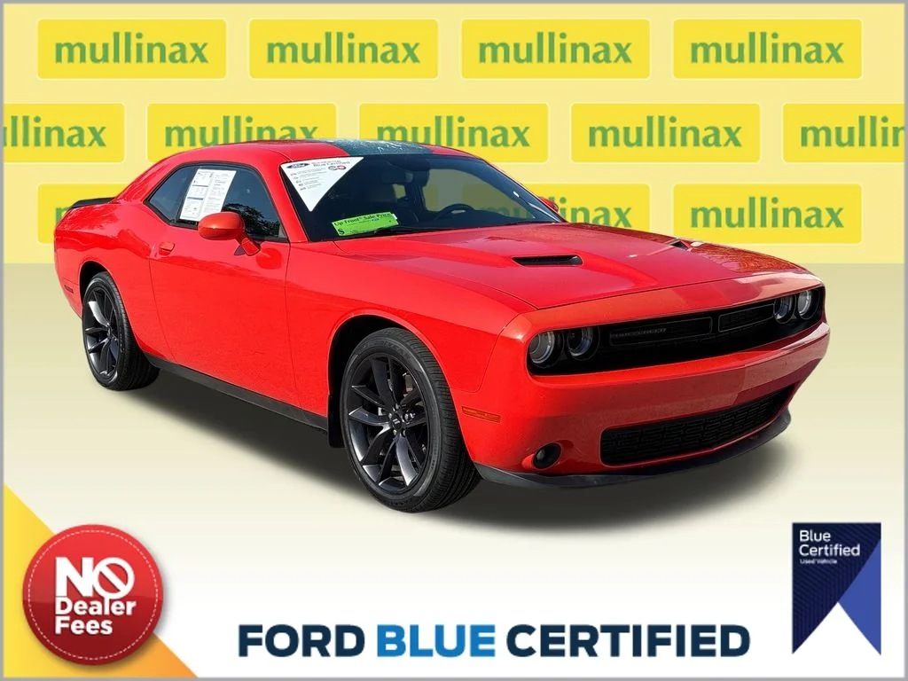 Certified Used 2017 Orange Dodge SXT image 1