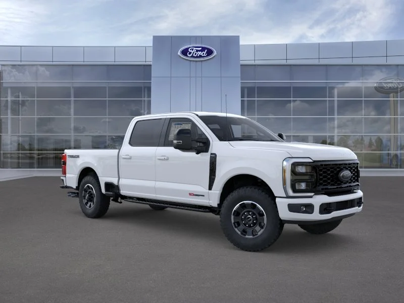 New 2026 Oxford White Ford Lariat image 32