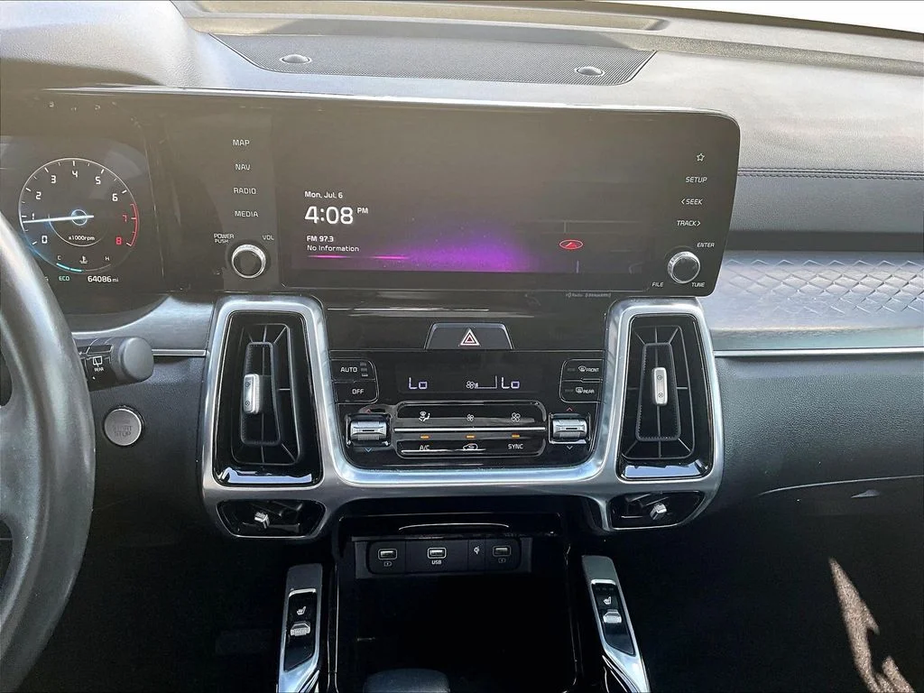 Certified Used 2023 Gray Kia SX image 20