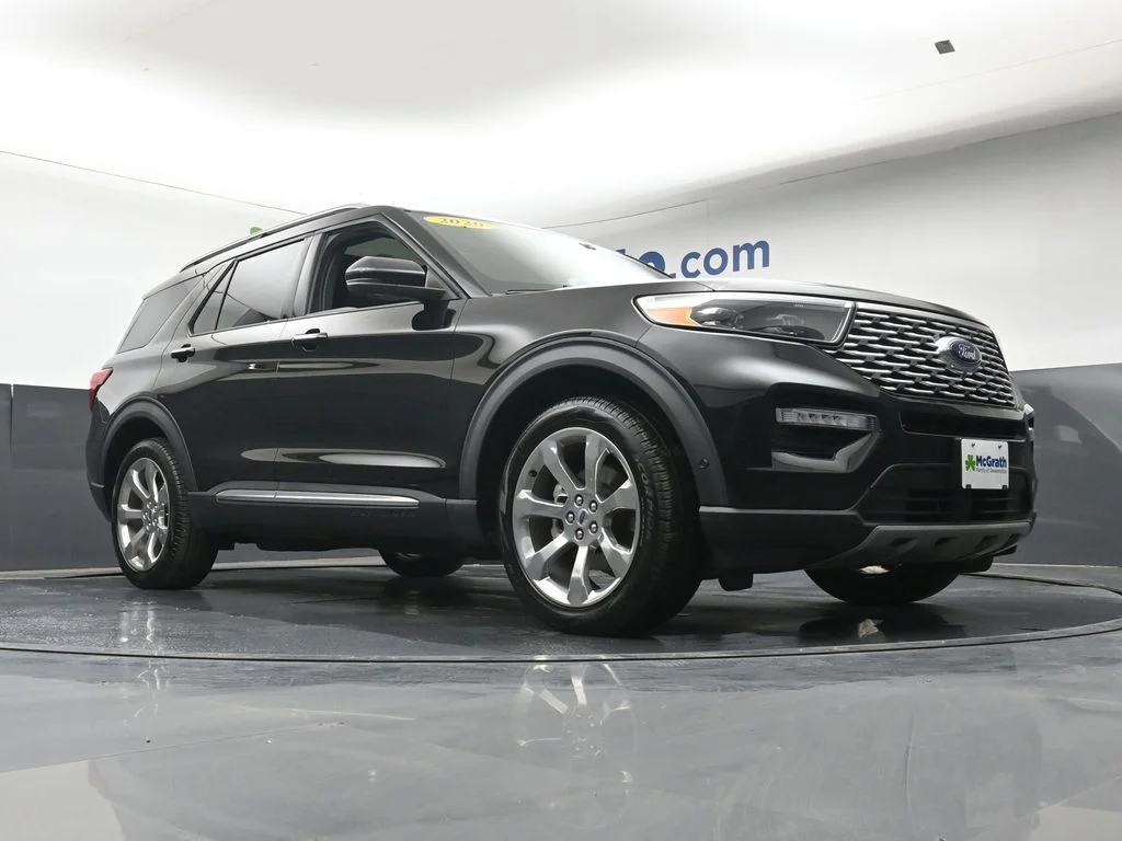 Used 2020 Black Ford Platinum image 30