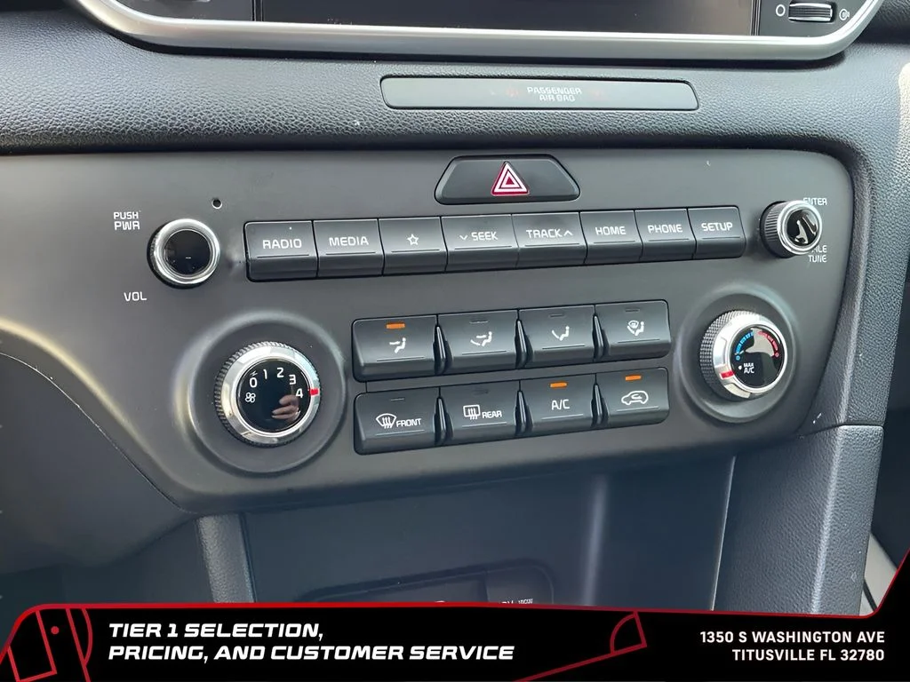 Used 2022 Red Kia LX image 38