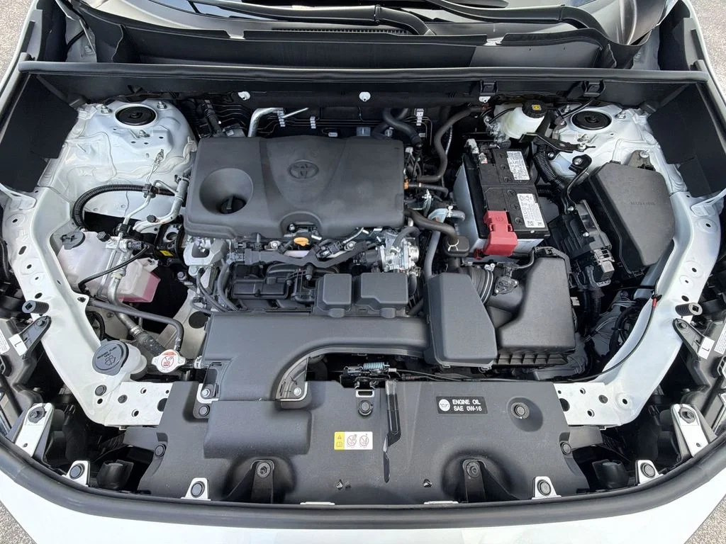 Used 2025 White Toyota XLE image 37