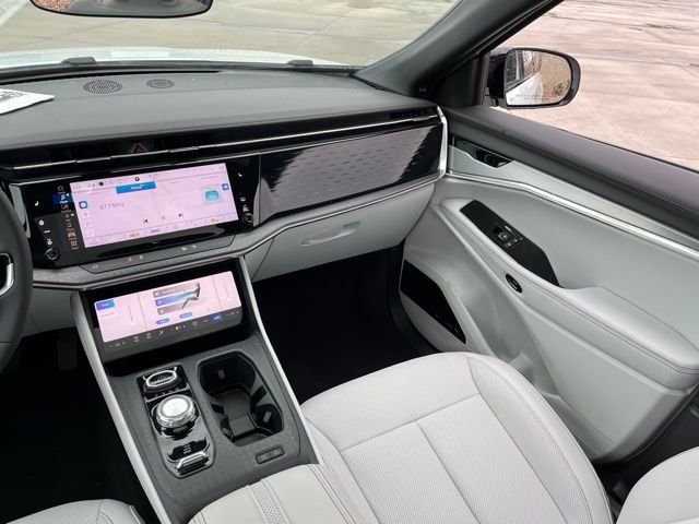 Used 2025 White Jeep Limited image 14