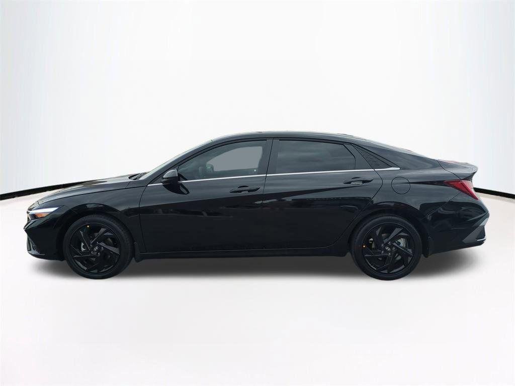 New 2026 Black Hyundai SEL Sport Premium image 8