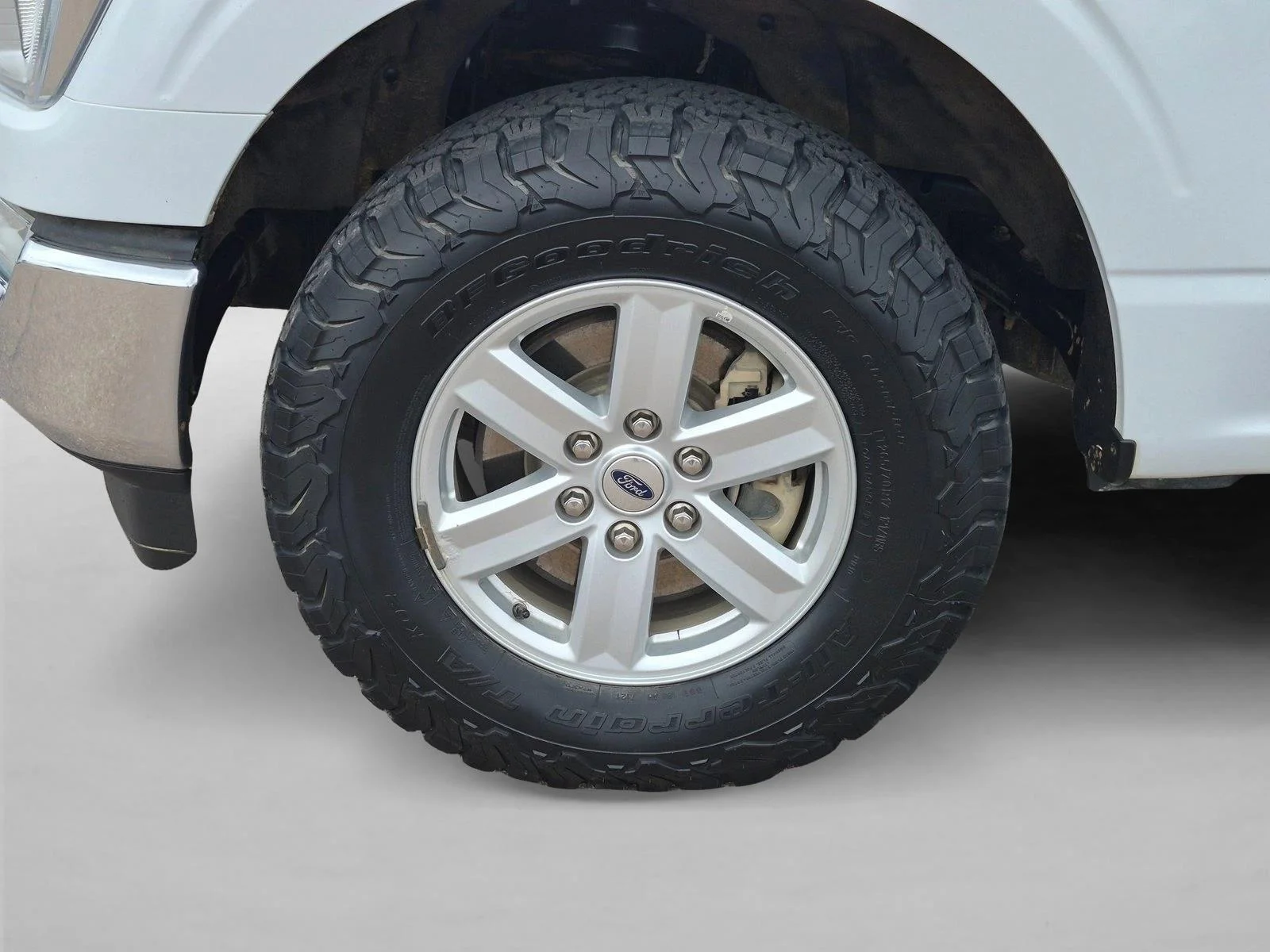 Certified Used 2022 Oxford White Clearcoat Ford XLT image 21