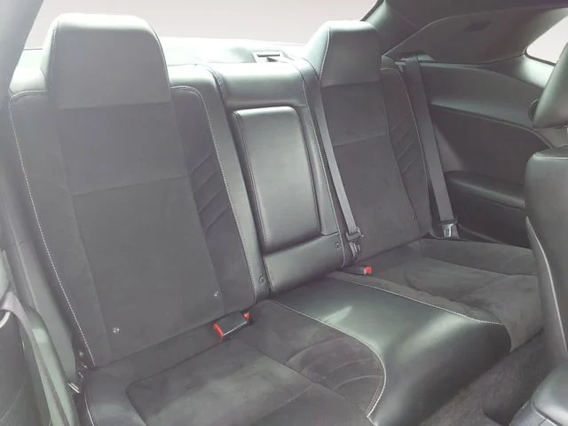 Used 2016 Pitch Black Clearcoat Dodge SRT Hellcat image 13