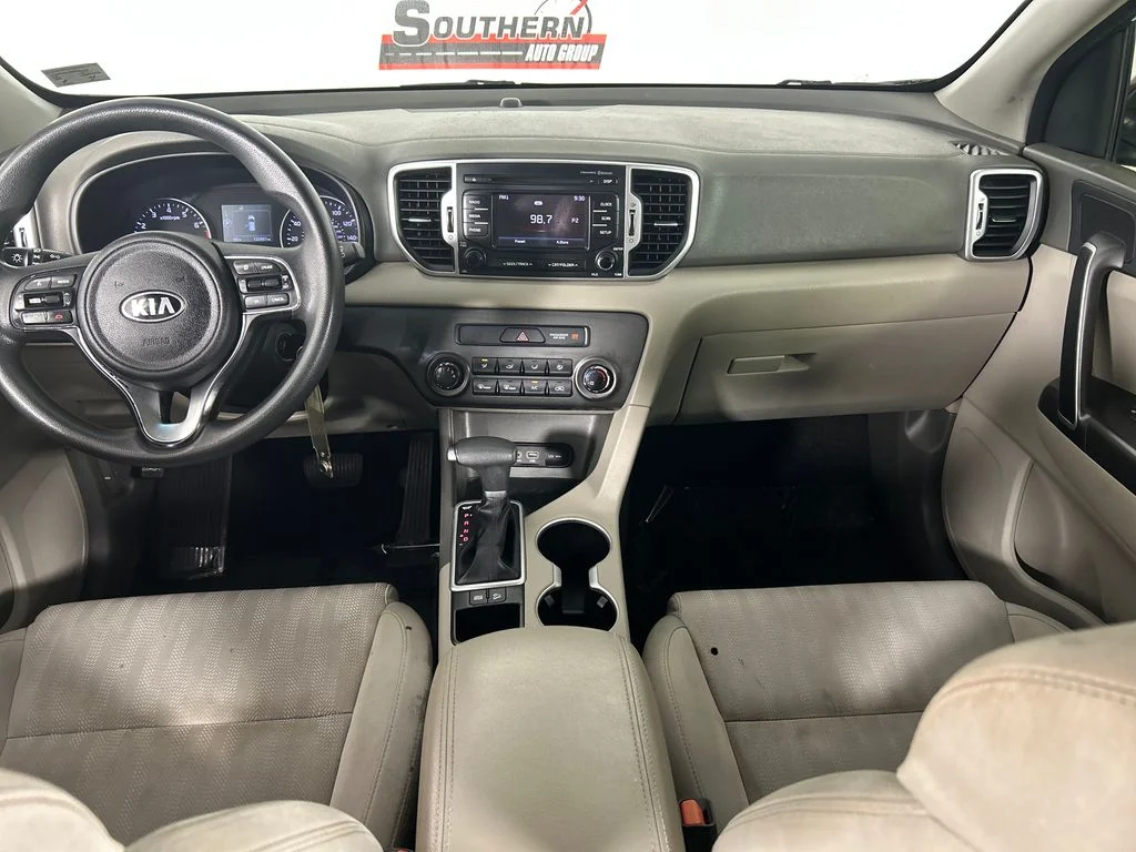 Used 2017 Red Kia LX image 18