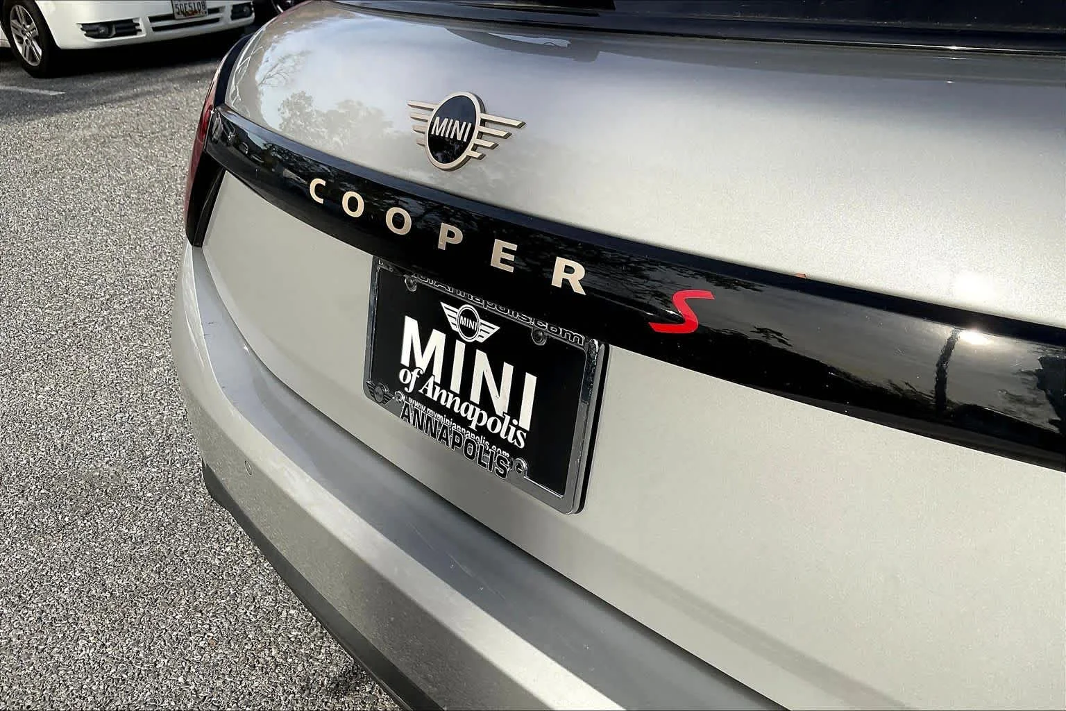 Used 2025 Melting Silver III Metallic MINI Cooper S image 32