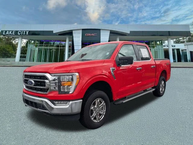 Used 2023 Red Ford XLT image 7