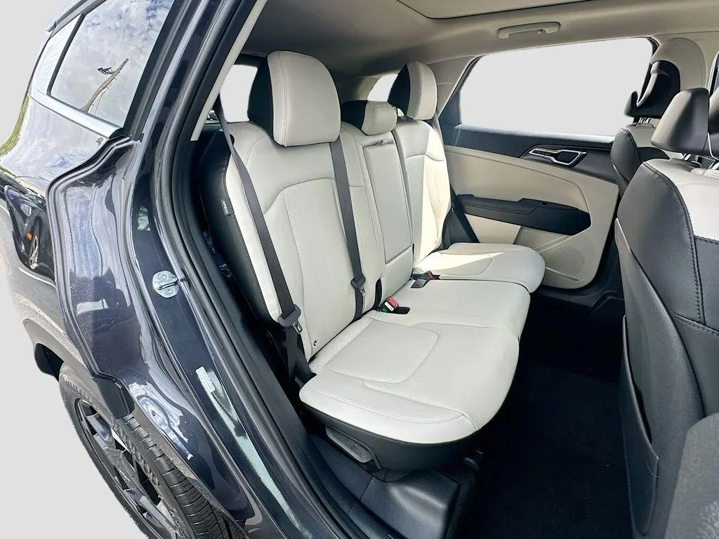 2026 Kia Sportage EX - Photo 26