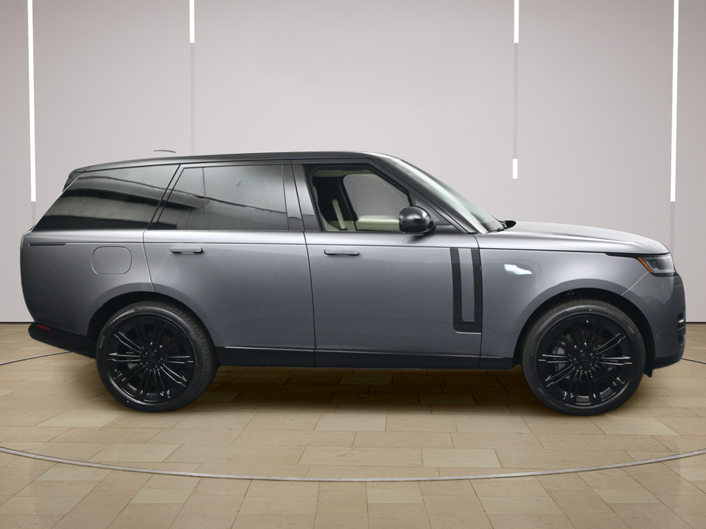 New 2026 Eiger Grey LAND ROVER SE image 21