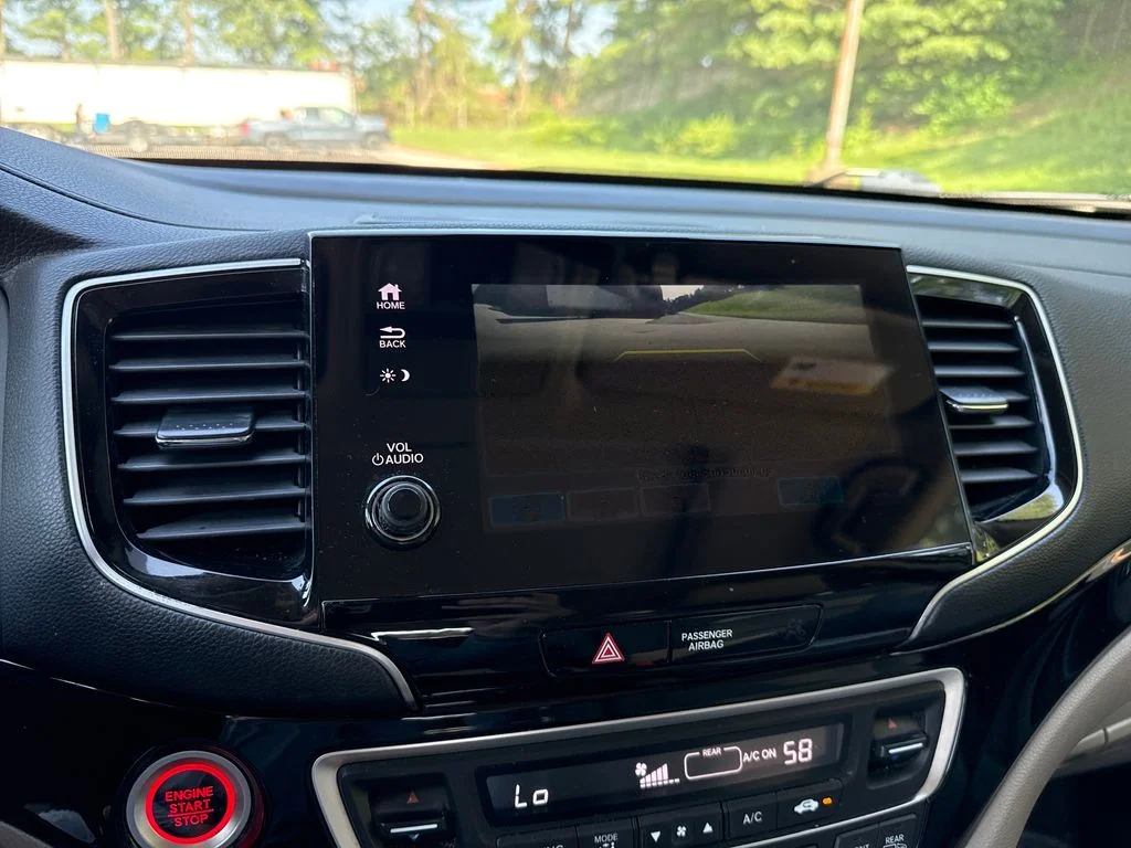 Used 2019  Honda Touring image 16