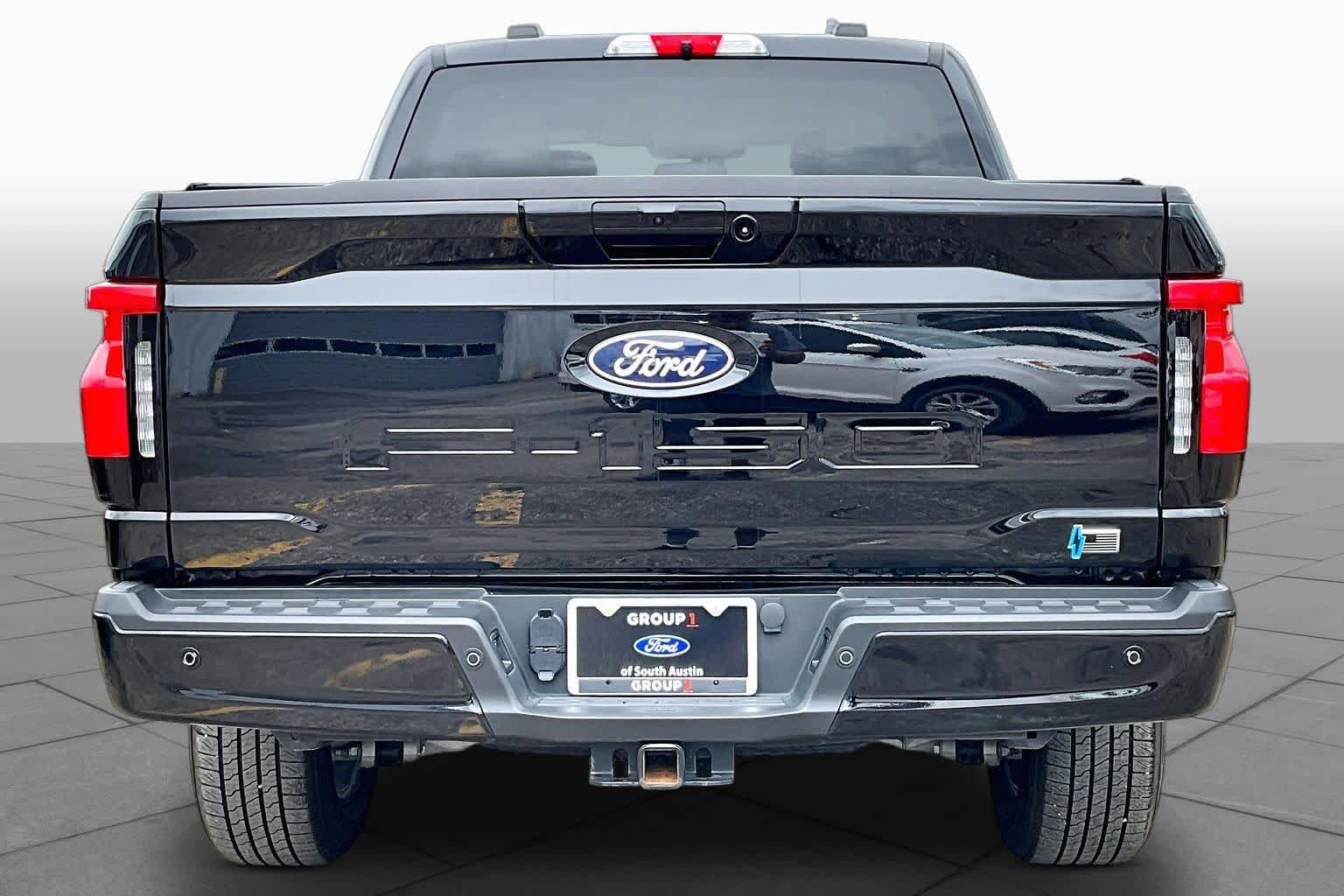 Used 2025 Agate Black Metallic Ford Flash image 7