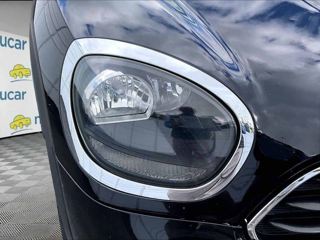 Used 2019 Midnight Black Metallic MINI  image 31