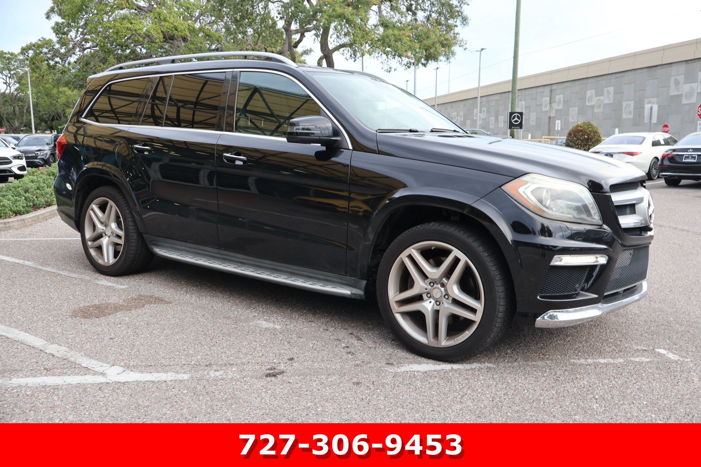 Used 2015 Black Mercedes-Benz GL 550 image 11