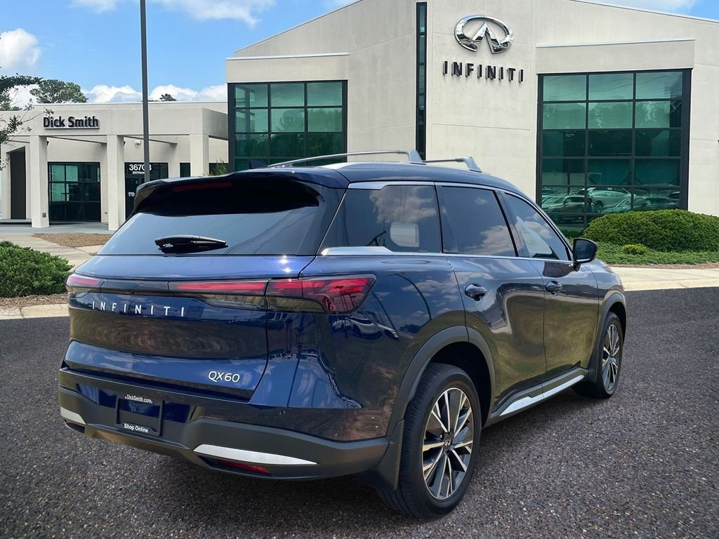 Used 2026 Blue INFINITI LUXE image 6