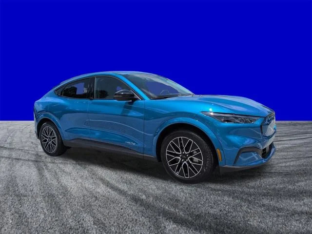 New 2026 Velocity Blue Metallic Ford Premium image 2
