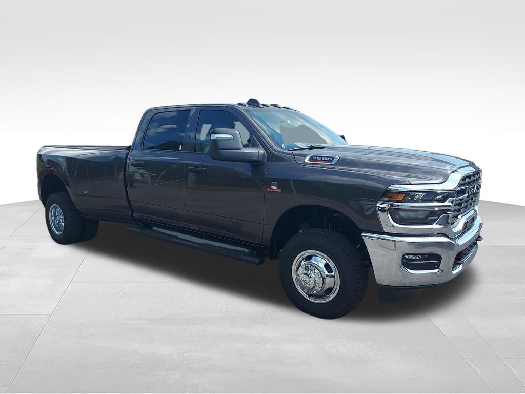 New 2027 Granite Crystal Metallic Clear-Coat Exterior Paint RAM Tradesman image 7