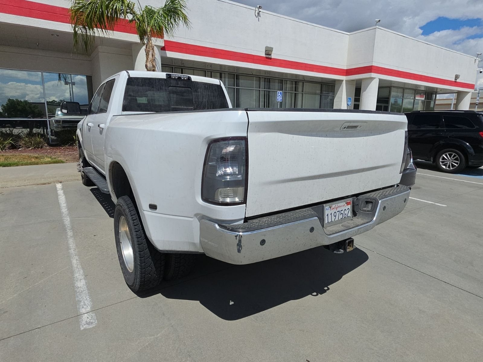 2017 Ram 3500 Big Horn photo 4