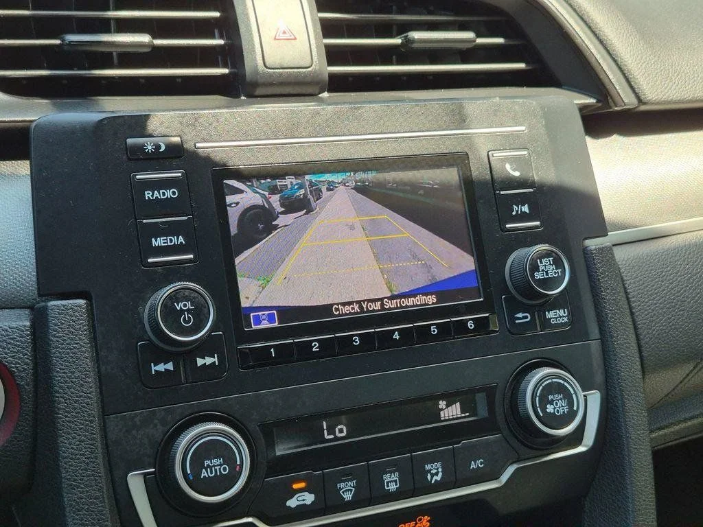 Used 2018  Honda LX-P image 18