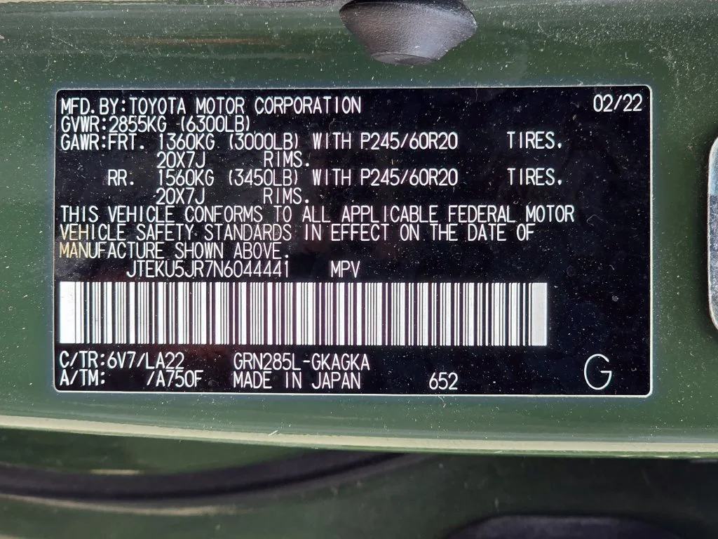 Used 2022 Green Toyota Limited image 55