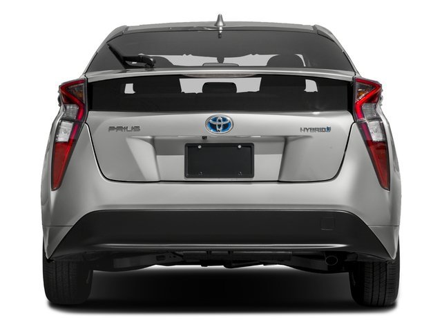 Used 2016 Blizzard Pearl Toyota Two image 5