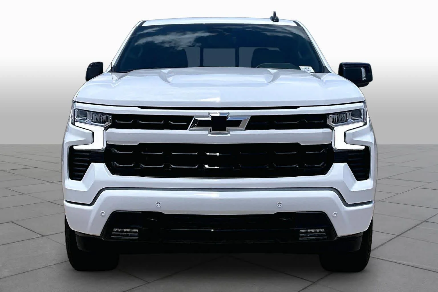 New 2026 Summit White Chevrolet RST image 3
