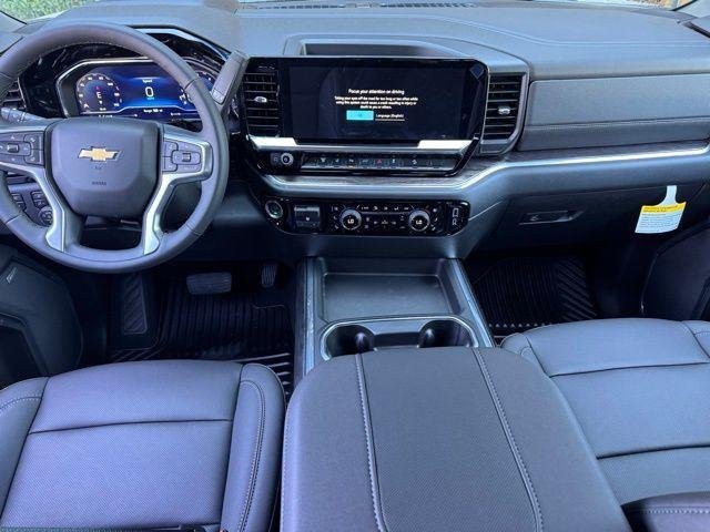 2025 Chevrolet Silverado 3500 HD LTZ - Photo 16