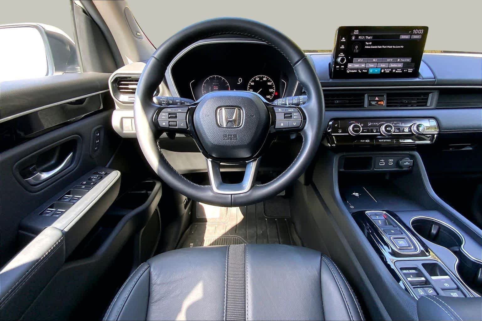 Certified Used 2025 Platinum White Pearl Honda AWD TRG image 6