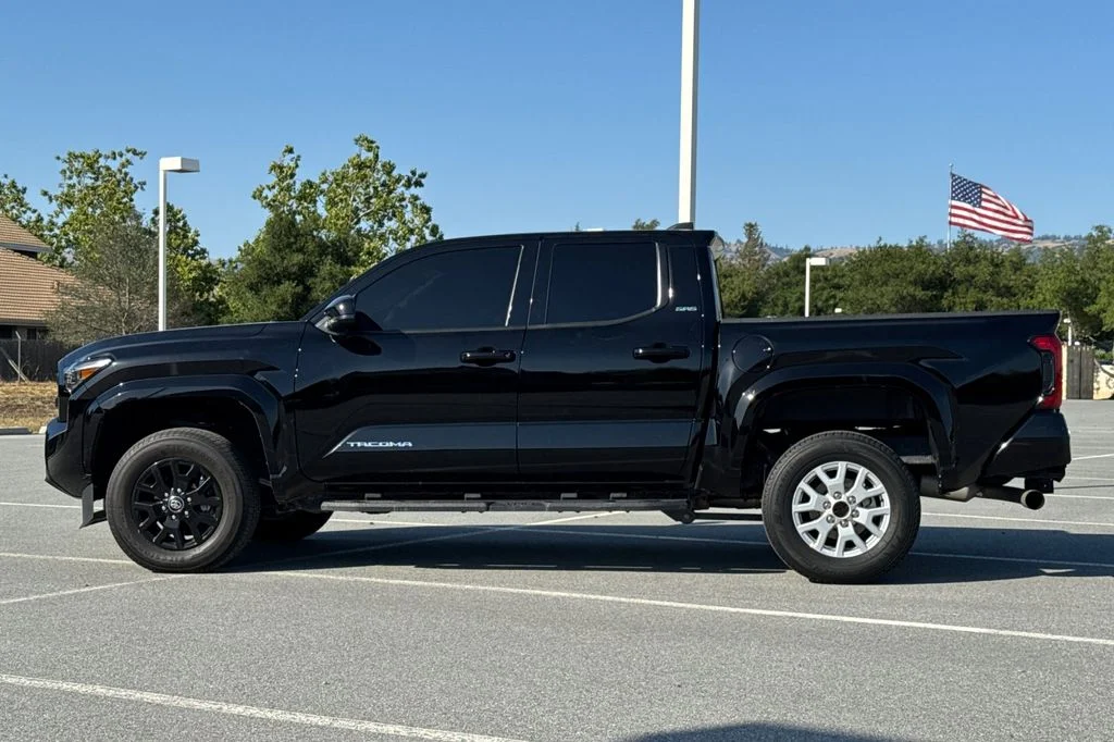 Used 2025 Black Toyota SR5 image 8