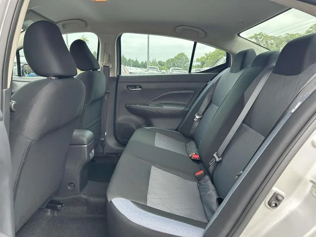 2025 Nissan Versa Sedan SV - Photo 13