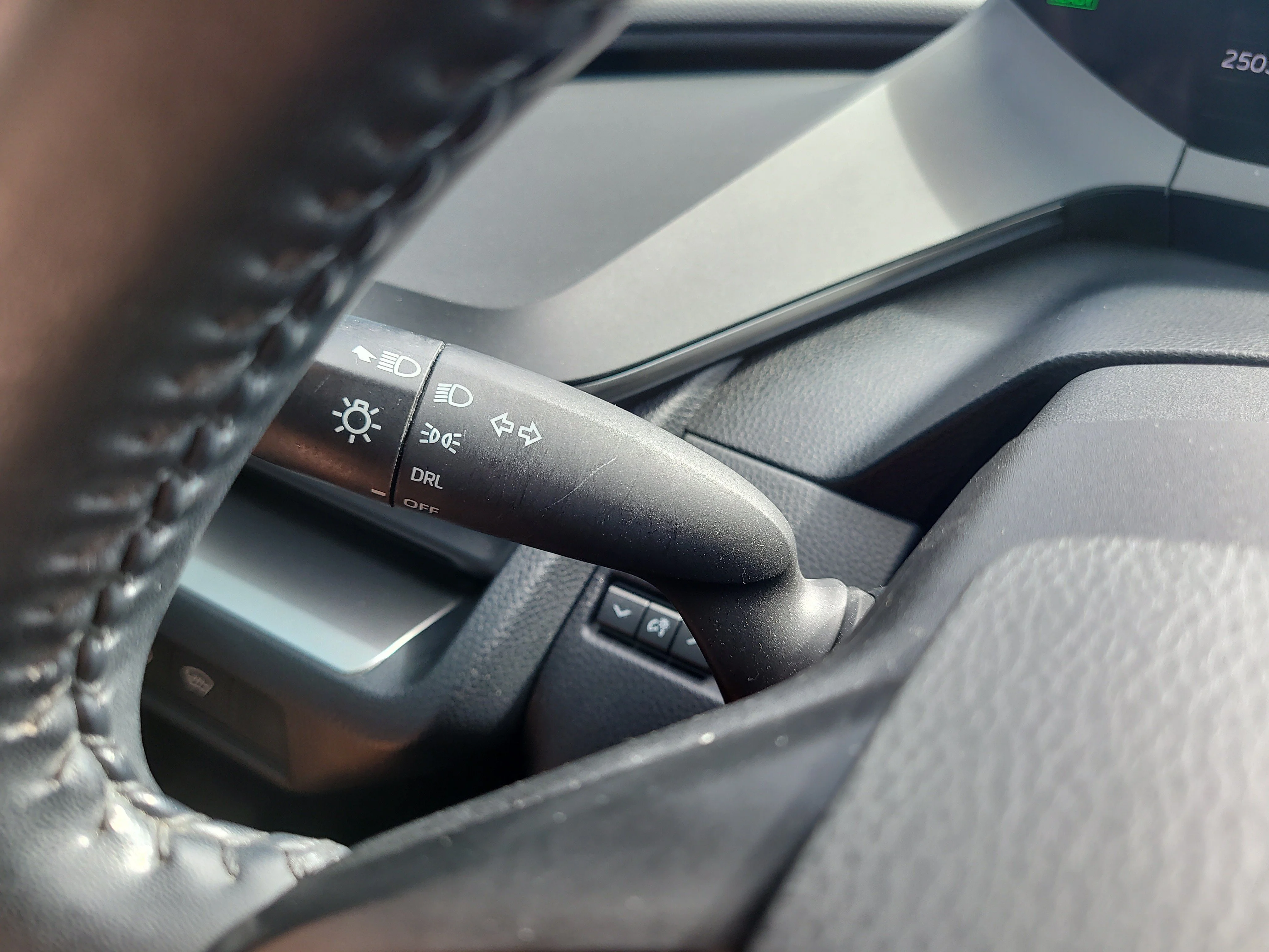 Used 2023 Cutting Edge Toyota LE image 30