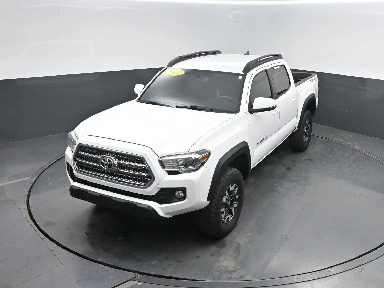 Used 2017 Super White Toyota TRD Off-Road image 33