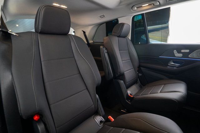 Certified Used 2026 Silver Mercedes-Benz GLS 450 image 33