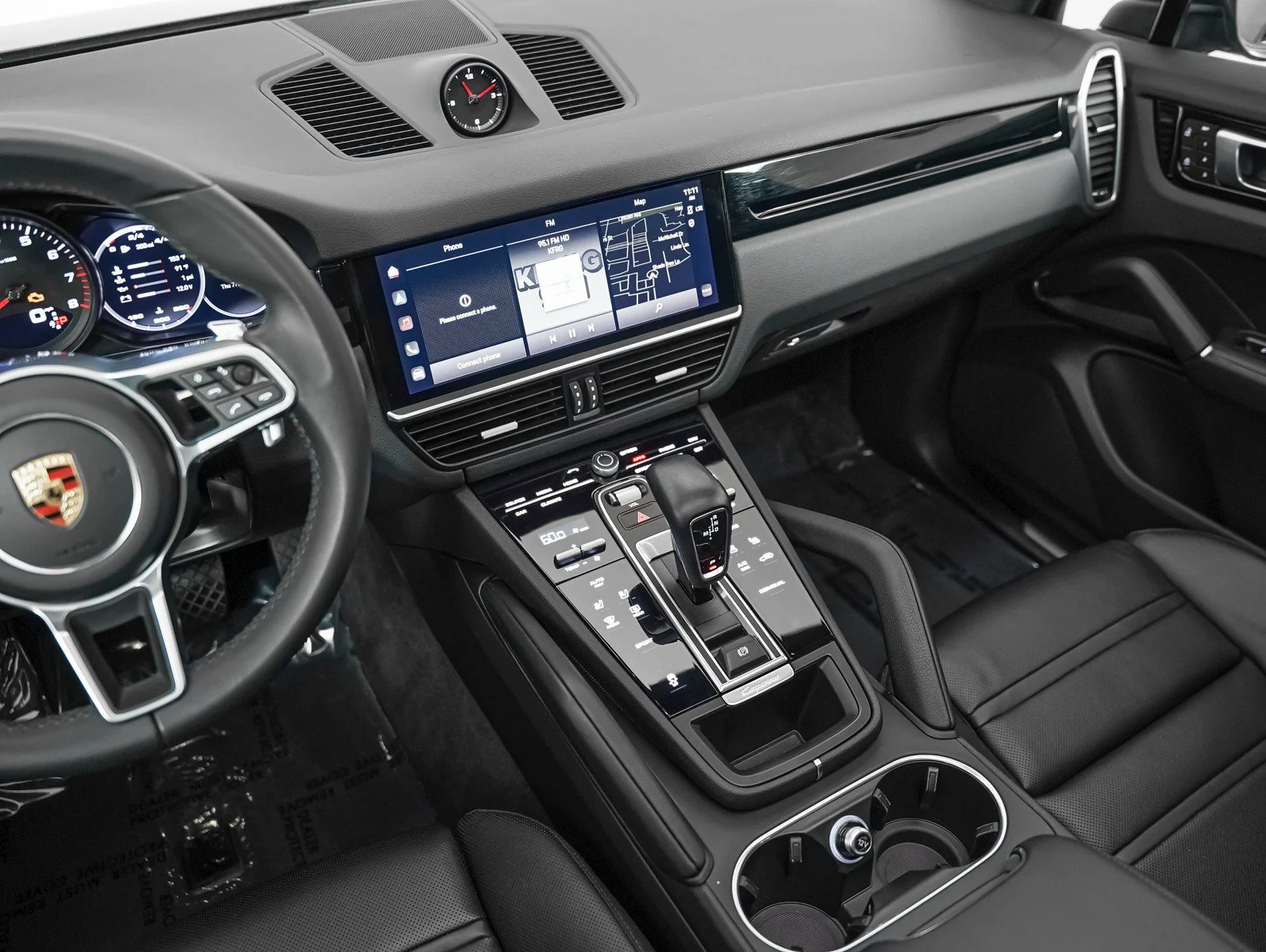 Certified Used 2023 QUARTZITE GREY Porsche  image 19