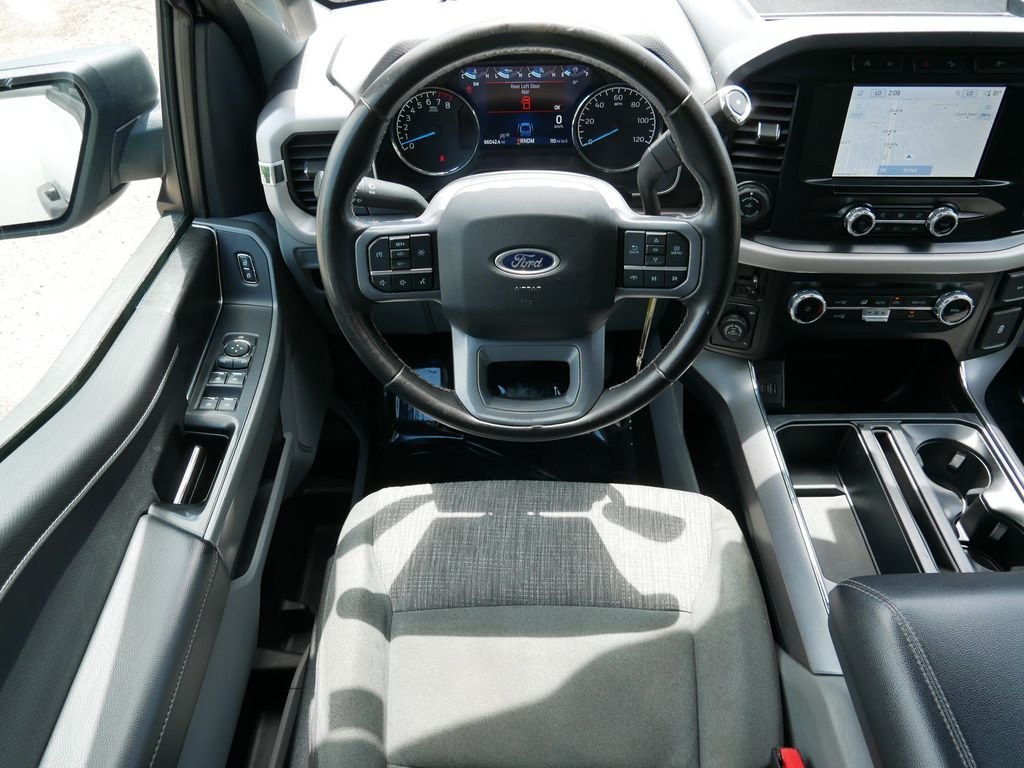 Used 2023 White Ford XLT image 12