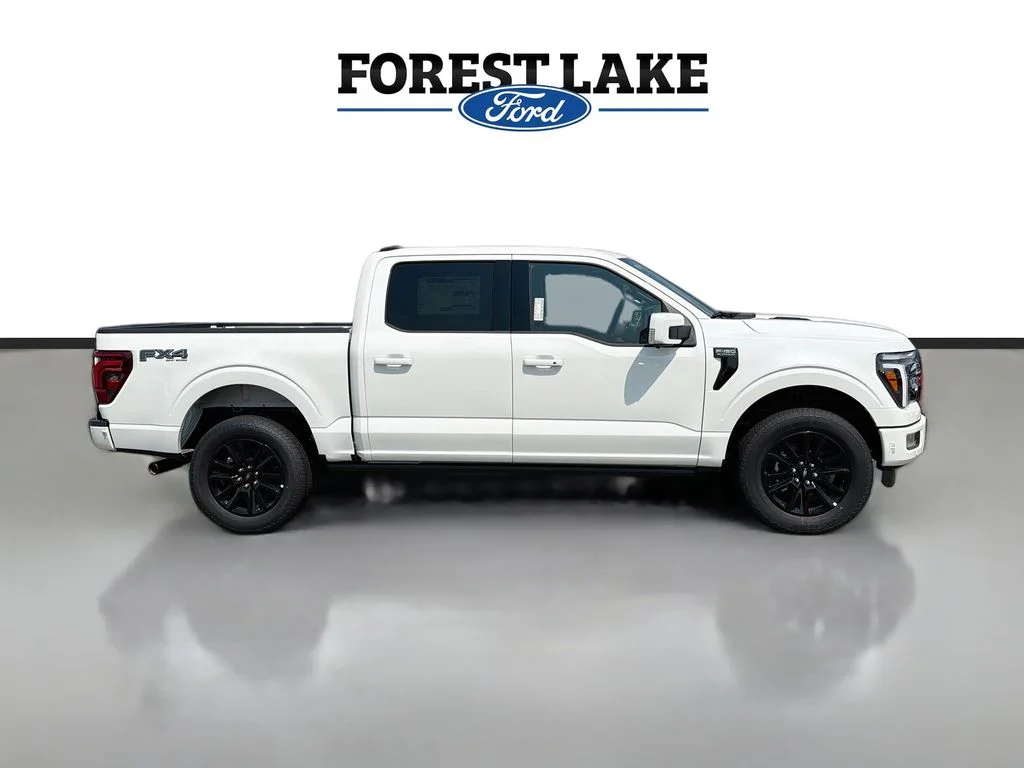 New 2026 Star White Metallic Tri-Coat Ford Platinum® image 3